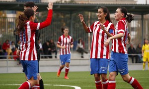 Temp 2014-2015. Celebración gol del Féminas C