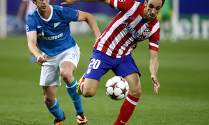 Temporada 2013/2014 Atlético de Madrid - Zenit Juanfran durante el partido de Champions